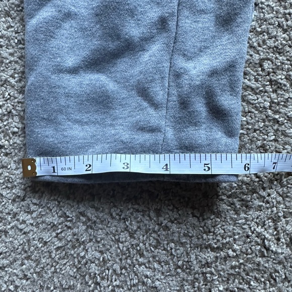 Puma Men's Grey Tapered Sweatpants - Picture 7 of 7